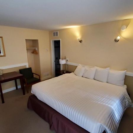 Comox Valley Inn & Suites Courtenay Exteriér fotografie